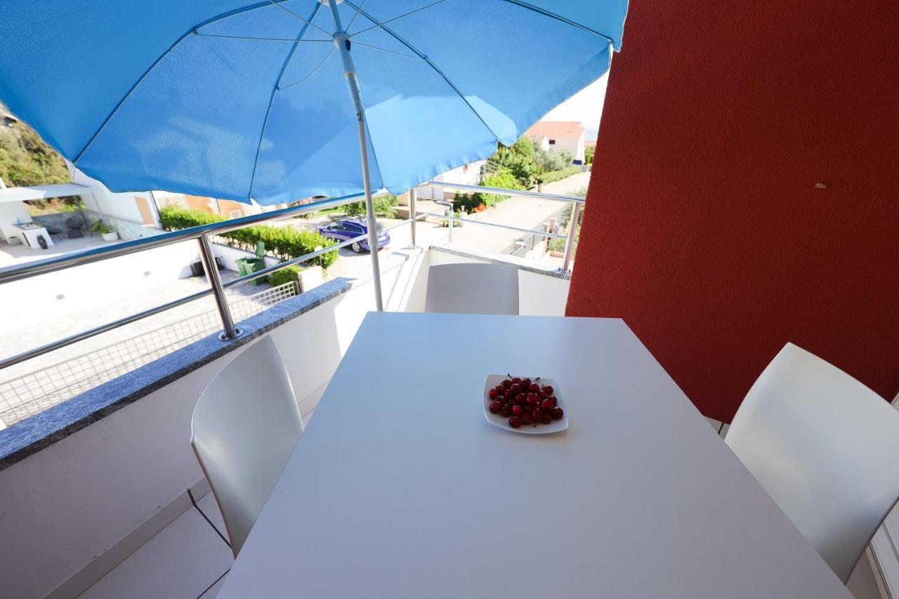 Villa Pino With Pool, Sauna & Jacuzzi Petrcane Luaran gambar