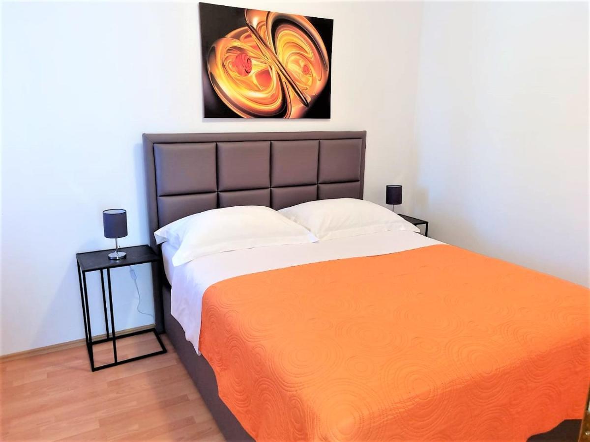 Villa Pino With Pool, Sauna & Jacuzzi Petrcane Luaran gambar