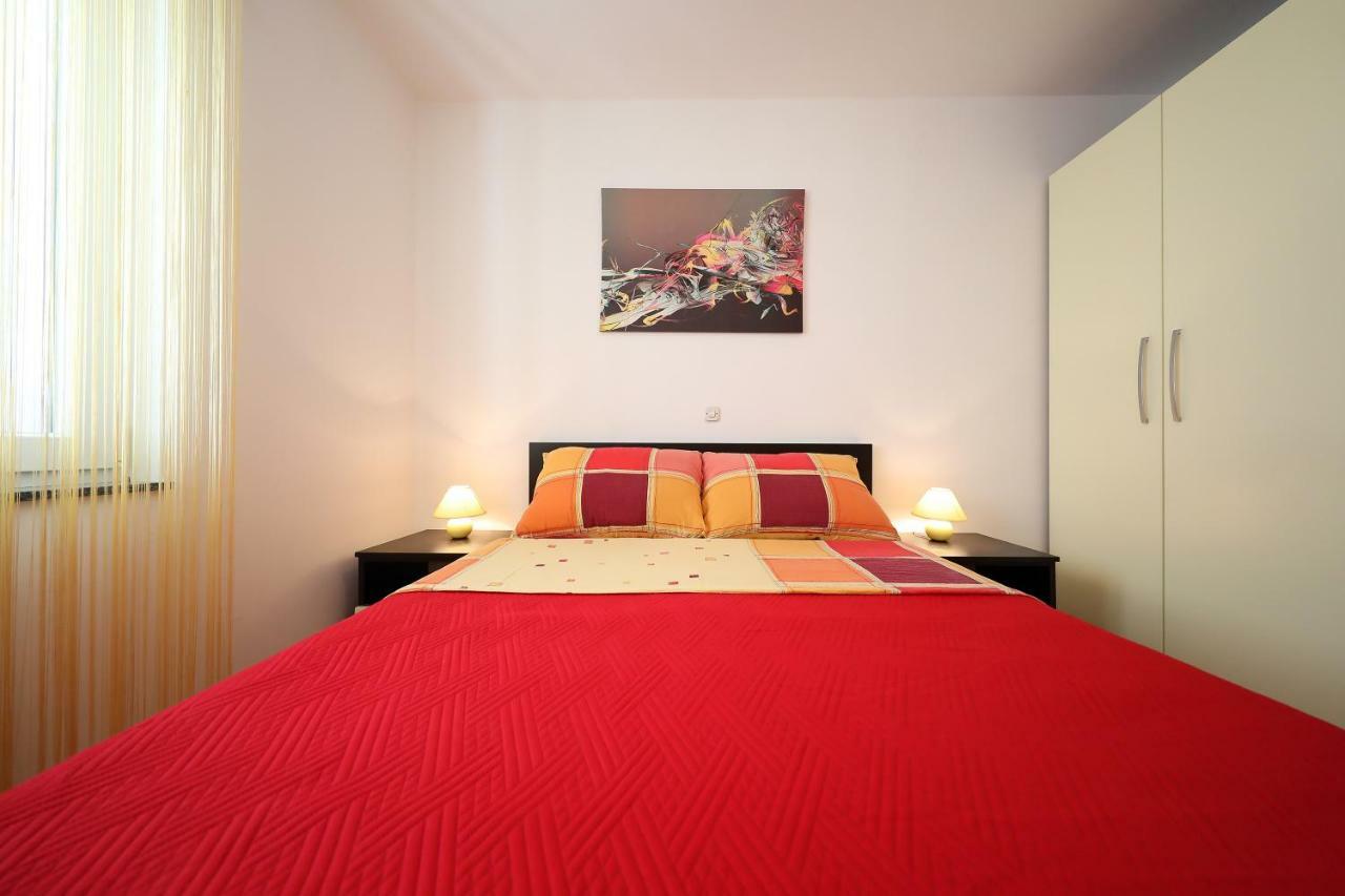 Villa Pino With Pool, Sauna & Jacuzzi Petrcane Luaran gambar